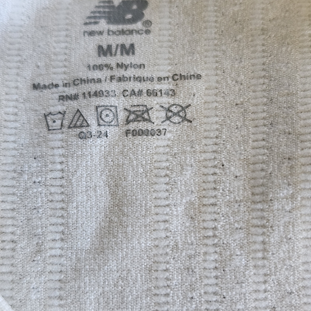 New Balance Cream Tank Top - Picture 4 of 5